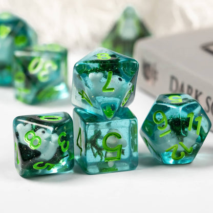 Embedded Animals Dice Set - Omega Roll