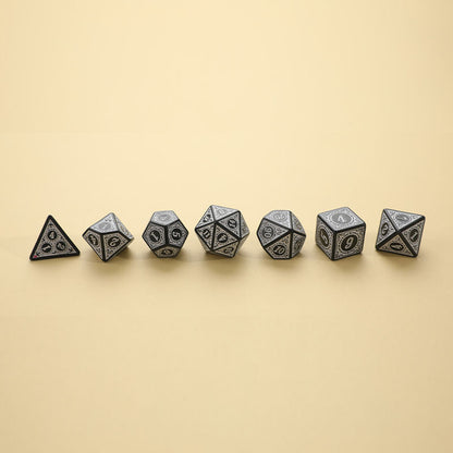 Elegant Carved Pattern Dice Set