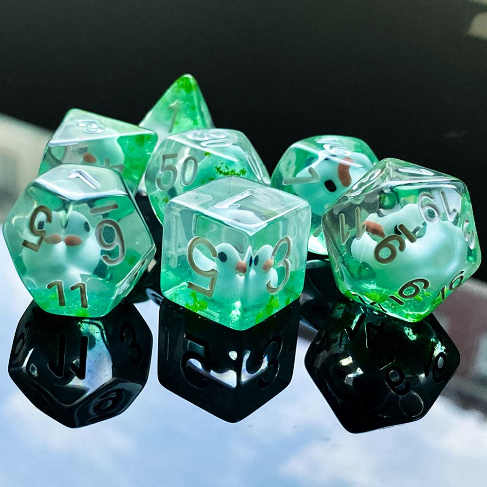 Embedded Animals Dice Set - Omega Roll