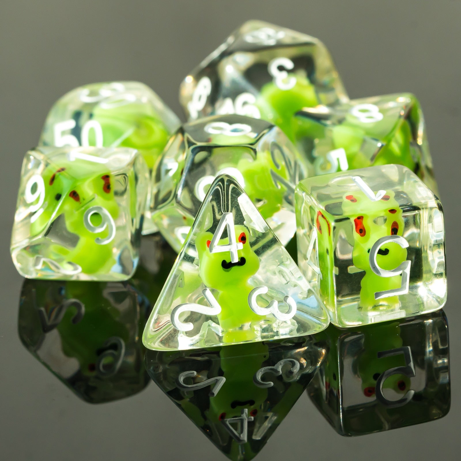 Embedded Animals Dice Set - Omega Roll