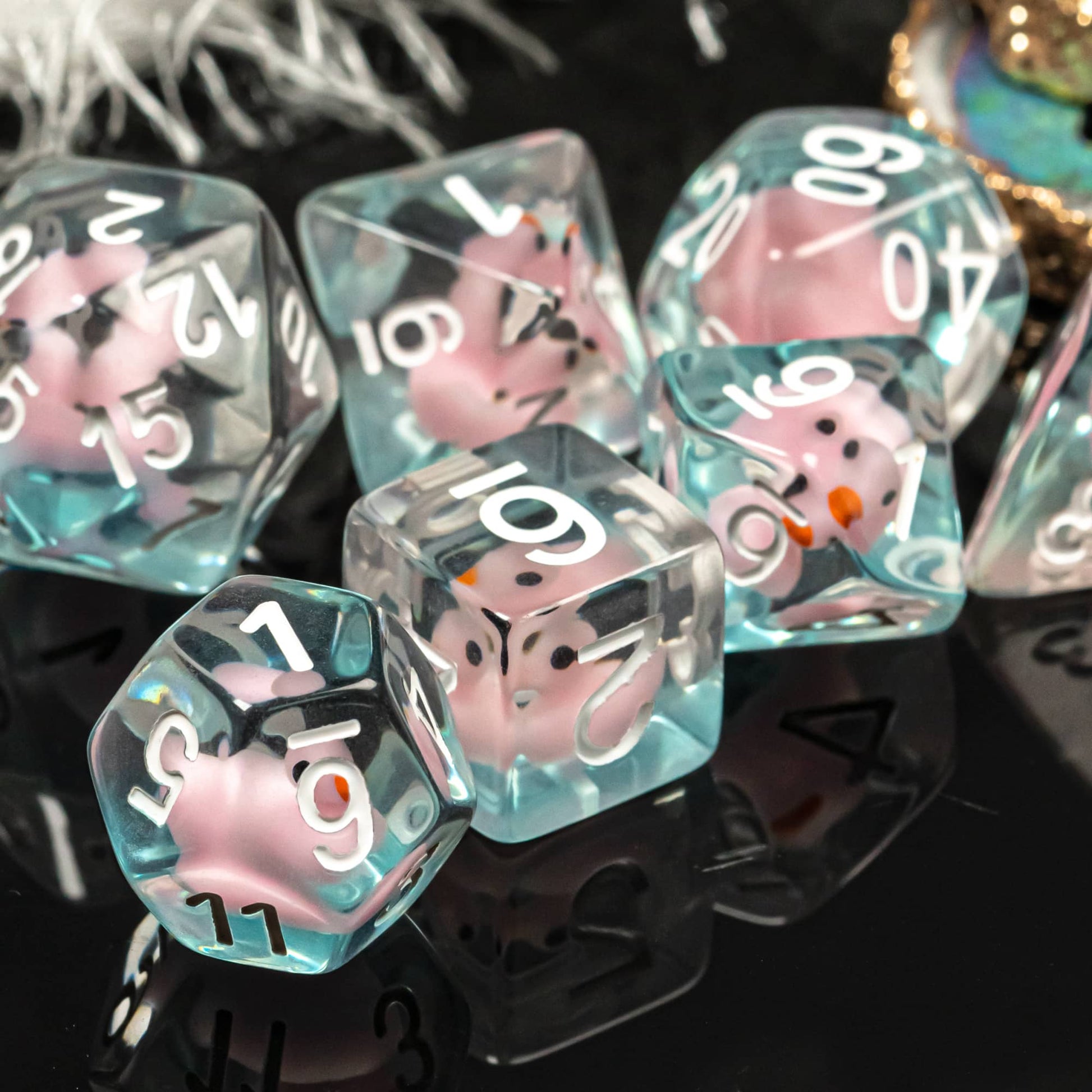 Embedded Animals Dice Set - Omega Roll